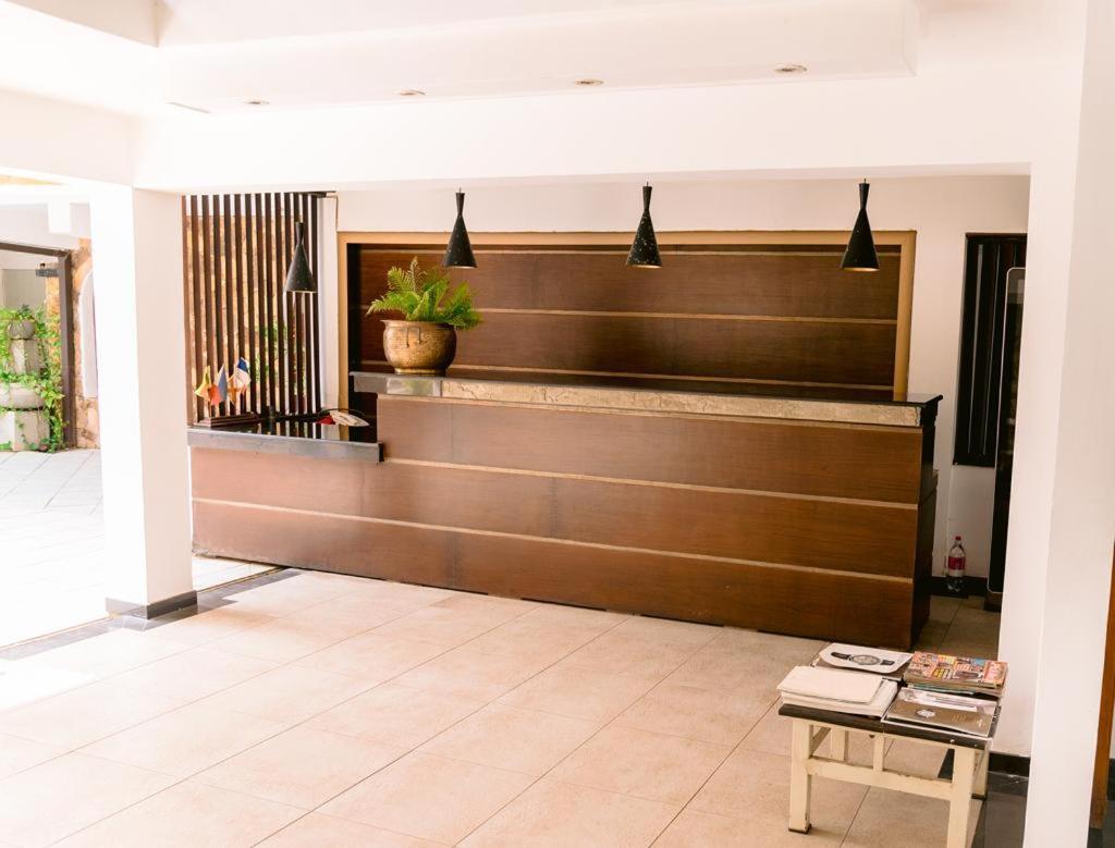 Romantic Garden Hotel Negombo Dış mekan fotoğraf