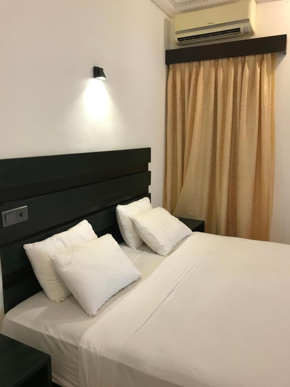 Romantic Garden Hotel Negombo Dış mekan fotoğraf