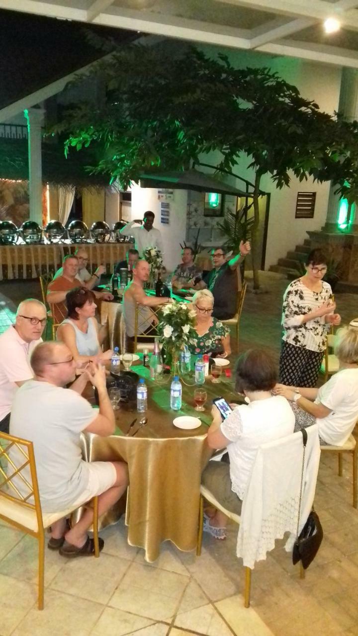 Romantic Garden Hotel Negombo Dış mekan fotoğraf